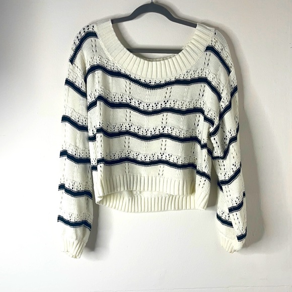 Fashion Nova Tops - Women’s Fashion Nova Sweater